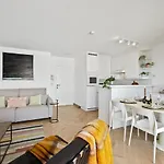 Beachday Ii - Opkuis Inbegrepen In De Prijs - Garagebox Inbegrepen Lägenhet *